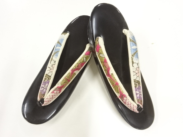 JAPANESE KIMONO / ZORI (JPN:LL)